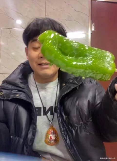 福州网红吃瓜九千仔是谁,背后的故事与影响力  第1张